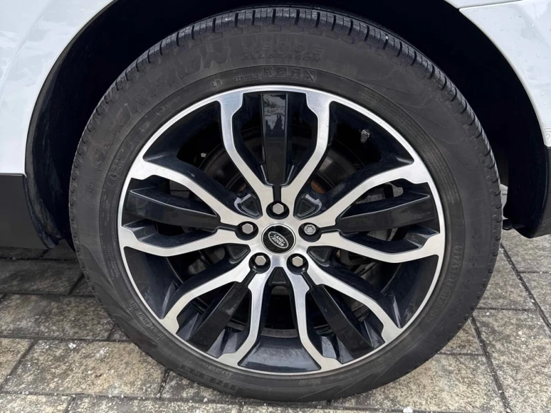 Land Rover Range Rover Sport * Td6 Diesel SE * CARFAX * БЕЗ ПЪРВОНАЧАЛНА ВНОСКА, снимка 13 - Автомобили и джипове - 52826226