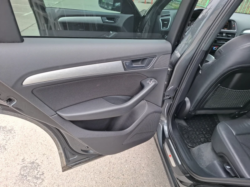 Audi Q5, снимка 12 - Автомобили и джипове - 52885784