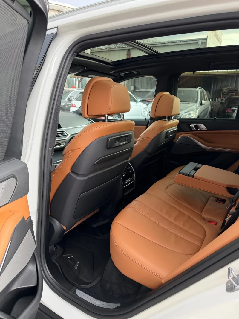 BMW X5 40i xDrive ВЪЗДУХ | LASER, снимка 13 - Автомобили и джипове - 52973568
