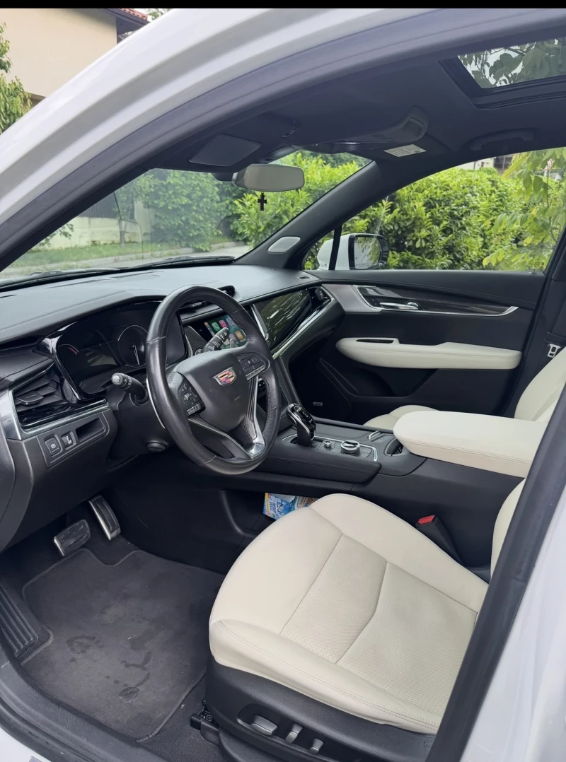 Cadillac XT6 4x4 / Panorama /6 места, снимка 11 - Автомобили и джипове - 53044469