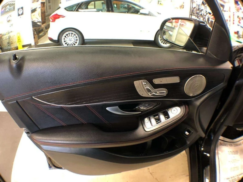 Mercedes-Benz GLC 43 AMG * AMG GLC43 * CARFAX * ЦЕНА ДО БГ, снимка 14 - Автомобили и джипове - 53100089