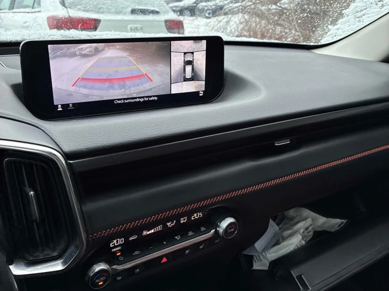 Mazda CX-50 * AWD * CARFAX * ПОДГРЕВИ * КАМЕРА, снимка 15 - Автомобили и джипове - 53382334