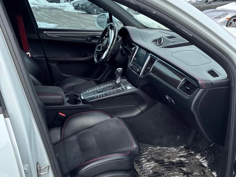 Porsche Macan * GTS * CARFAX * ЦЕНА ДО БГ, снимка 15 - Автомобили и джипове - 53391501