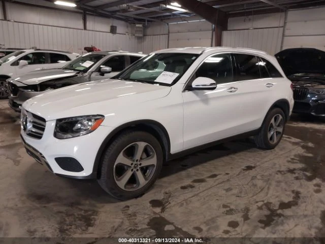 Mercedes-Benz GLC 300 4MATIC, снимка 2 - Автомобили и джипове - 47424368