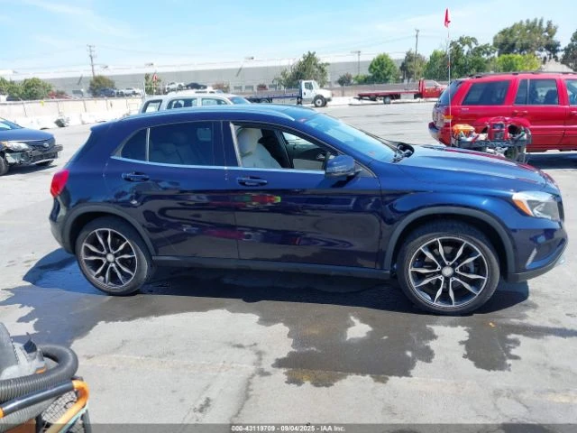 Mercedes-Benz GLA 250 4MATIC * * CARFAX * * АВТО КРЕДИТ * *  - изображение 6