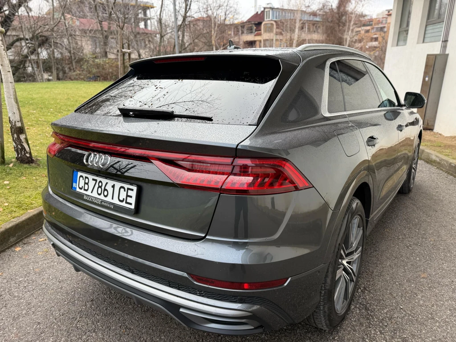 Audi Q8 3.0d / ПАНОРАМА / DISTRONIC / ГОТОВ ЛИЗИНГ - изображение 7