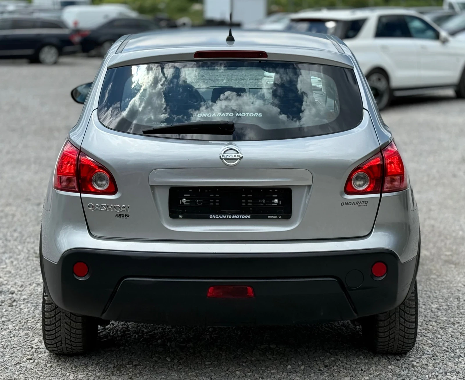 Nissan Qashqai 1.6i 114к.с * Климатик* * Италия*  - изображение 5
