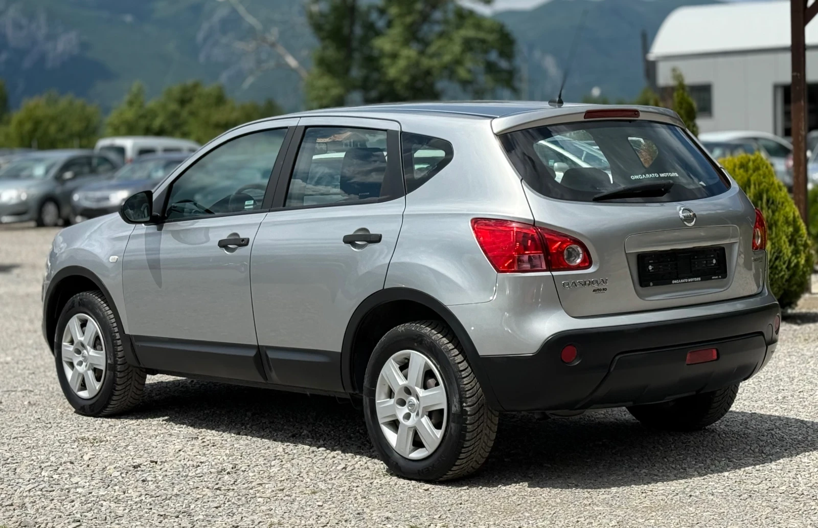 Nissan Qashqai 1.6i 114к.с * Климатик* * Италия*  - изображение 4
