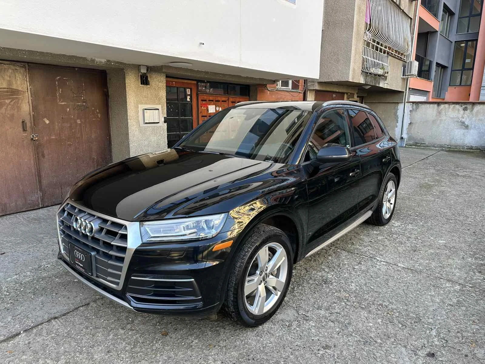 Audi Q5 2.0.T quattro - 252 к.с. - изображение 3