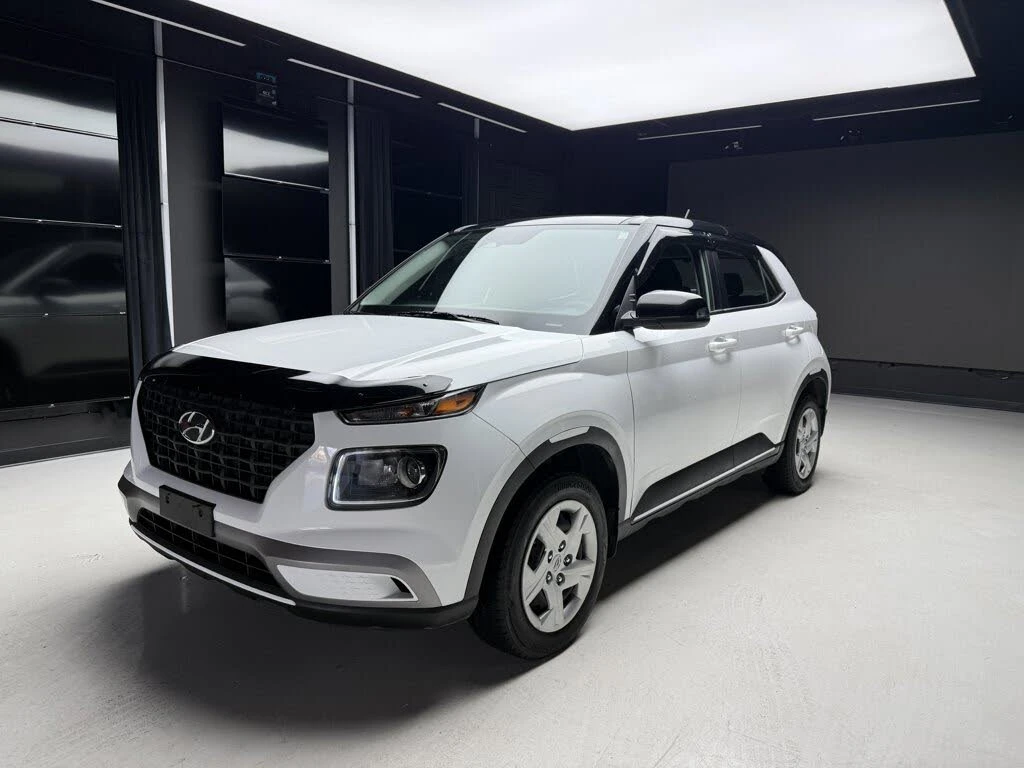 Hyundai Venue FWD* ESSENTIAL* 360CAM* АвтоКредит(ЦЕНА ДО БГ)
