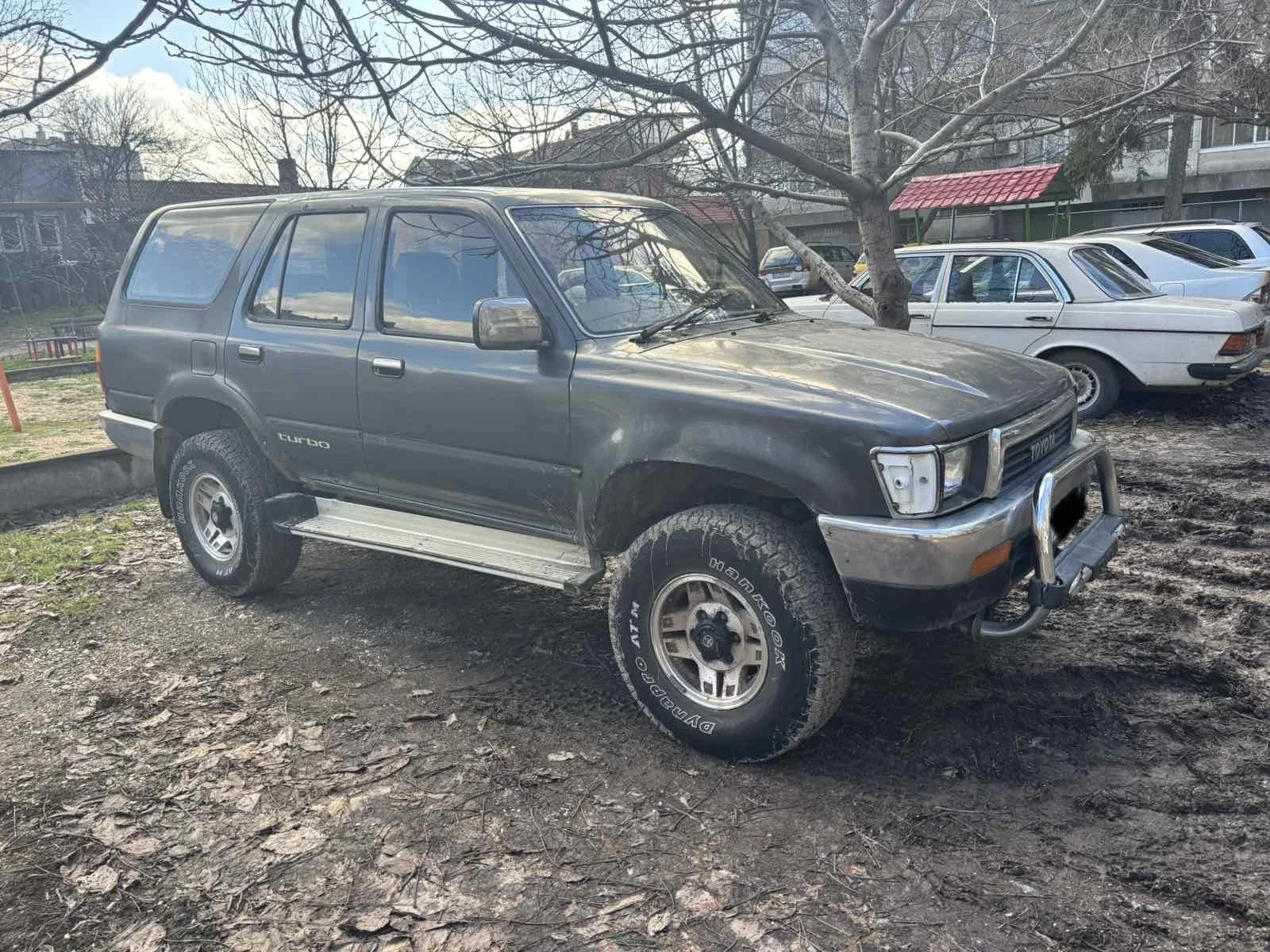 Toyota Hilux Surf, снимка 4 - Автомобили и джипове - 54128782