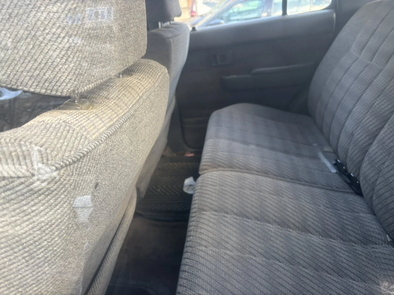 Toyota Hilux Surf, снимка 5 - Автомобили и джипове - 54128782