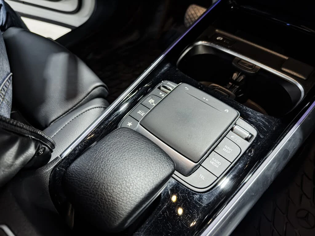 Mercedes-Benz GLC 250 4MATIC* АвтоКредит* (ЦЕНА ДО БГ), снимка 11 - Автомобили и джипове - 54139664