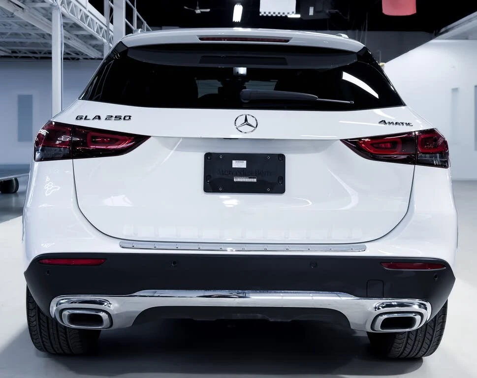 Mercedes-Benz GLC 250 4MATIC* АвтоКредит* (ЦЕНА ДО БГ), снимка 4 - Автомобили и джипове - 54139664