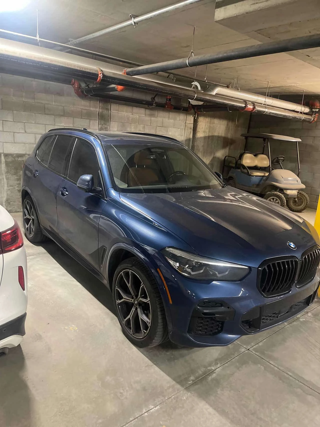 BMW X5 xDrive40i | SWAROVSKI | HEAD-UP | COOLED SEATS 