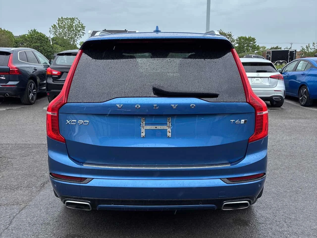 Volvo Xc90 R Design/КЛИП/ПАНОРАМА/ПОДГРЕВ/CARFAX/ФИНАНСИРАНЕ, снимка 4 - Автомобили и джипове - 54719458