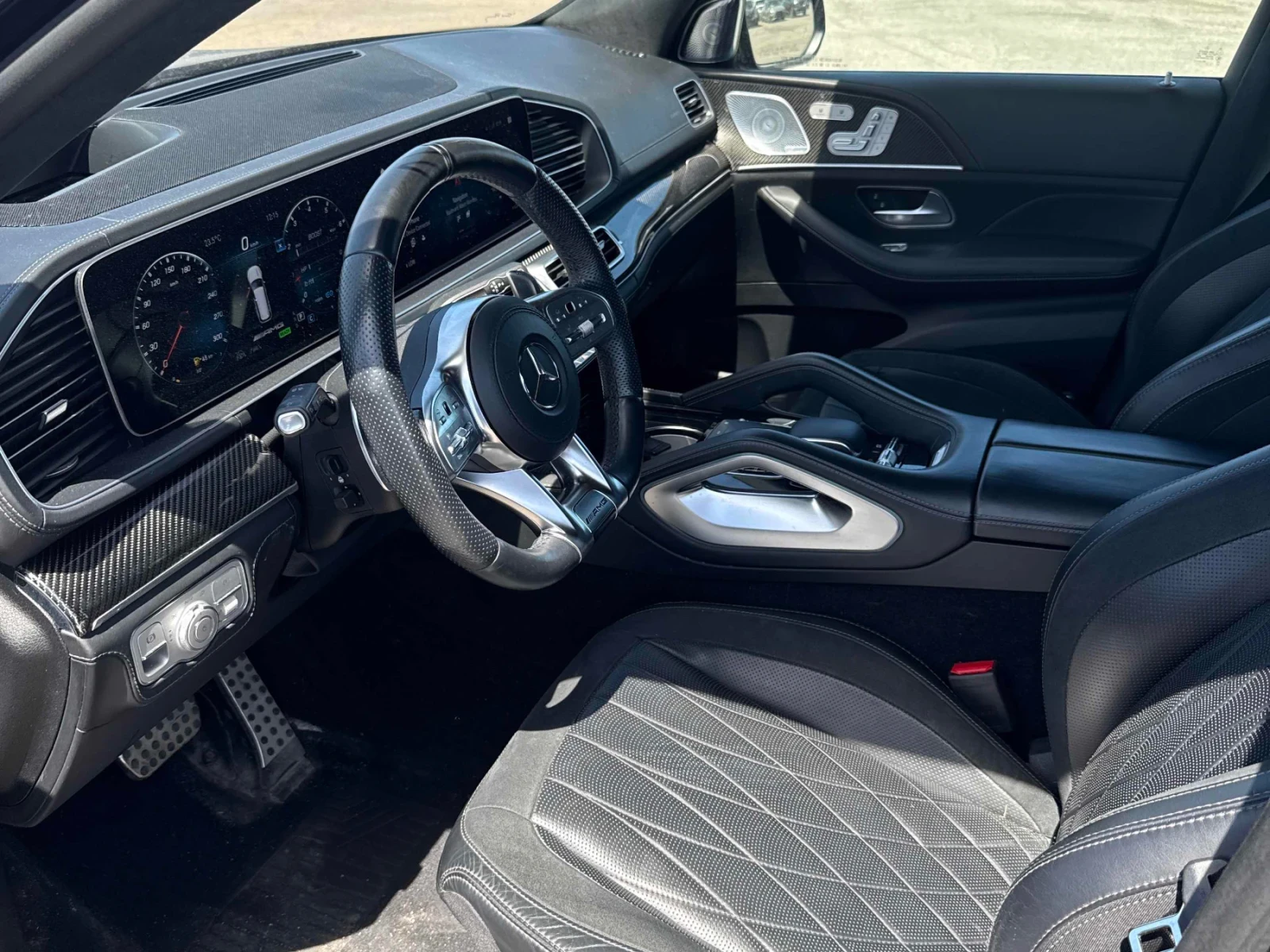Mercedes-Benz GLS 63 AMG ДИСТРОНИК * ОБДУХВАНЕ * ПАНОРАМА * BURMESTER, снимка 6 - Автомобили и джипове - 54903695