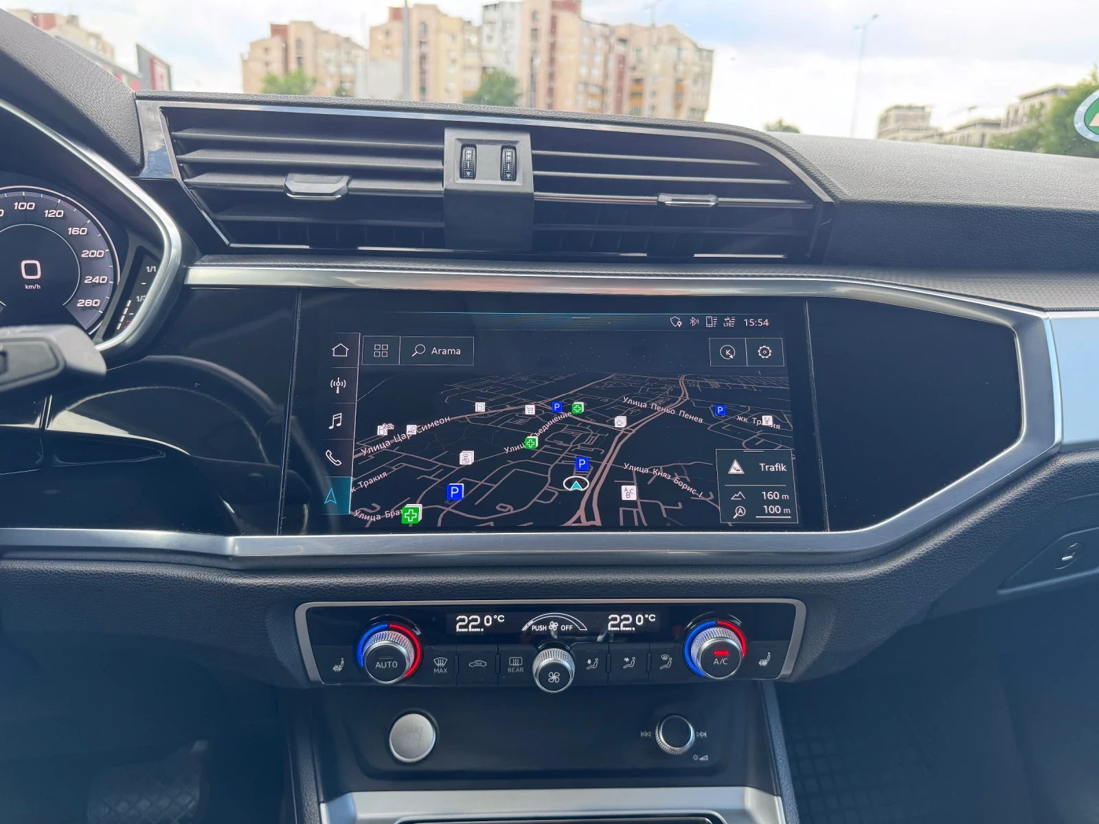 Audi Q3 Quattro, снимка 7 - Автомобили и джипове - 54972039