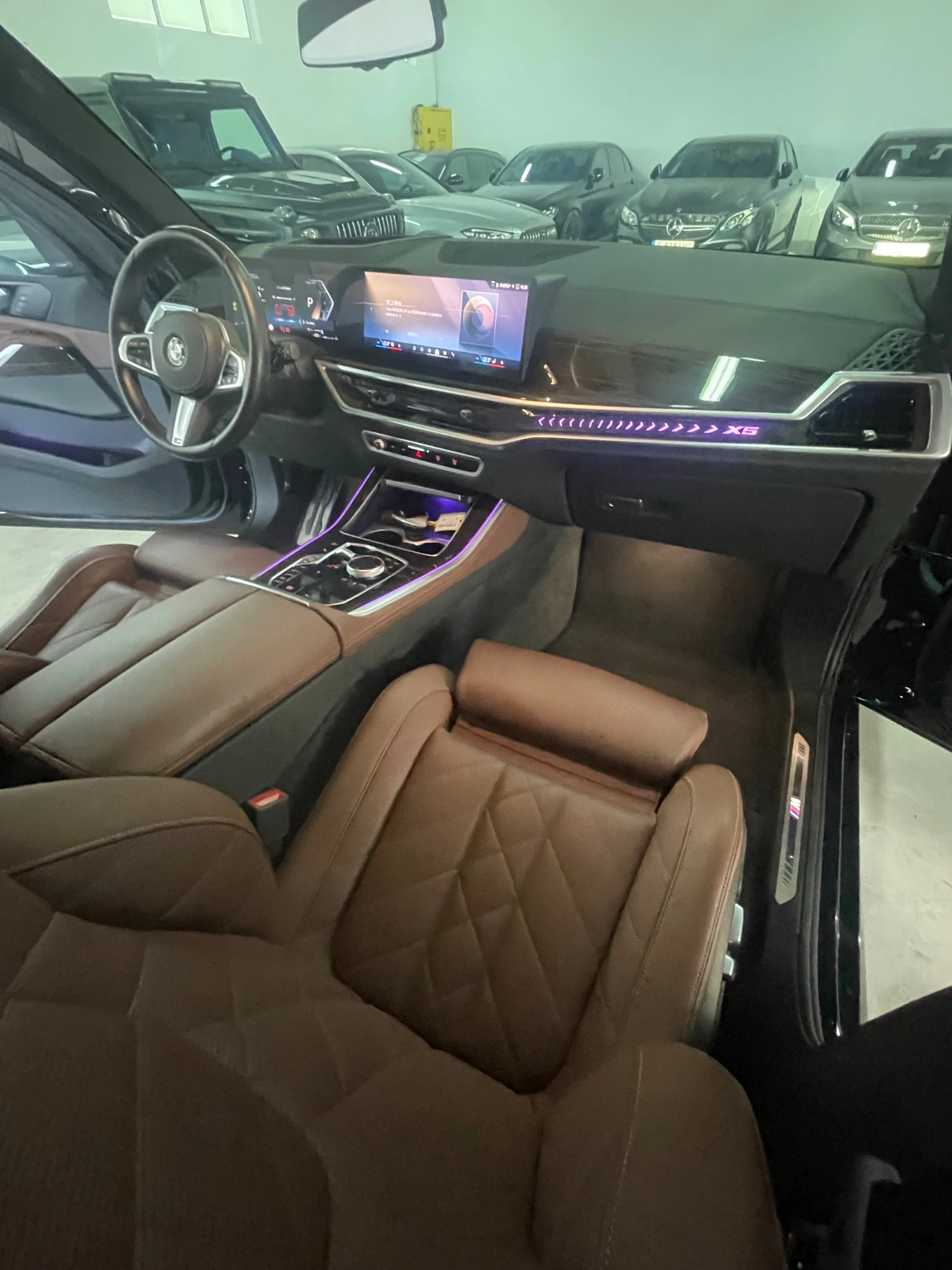 BMW X5 3.0D/Mpak/360/hed-up/панор/подгр/тегл/ФУЛЛ!!!, снимка 16 - Автомобили и джипове - 55693442