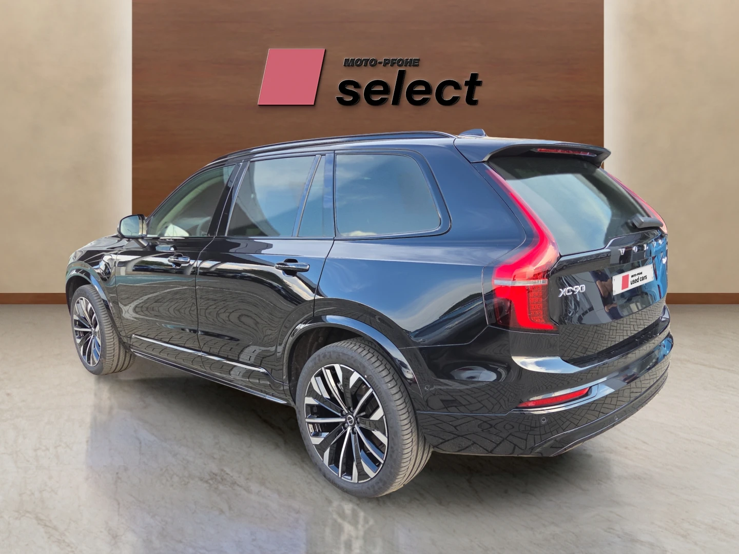 Volvo Xc90 2.0 PHEV Т8, снимка 3 - Автомобили и джипове - 56343244