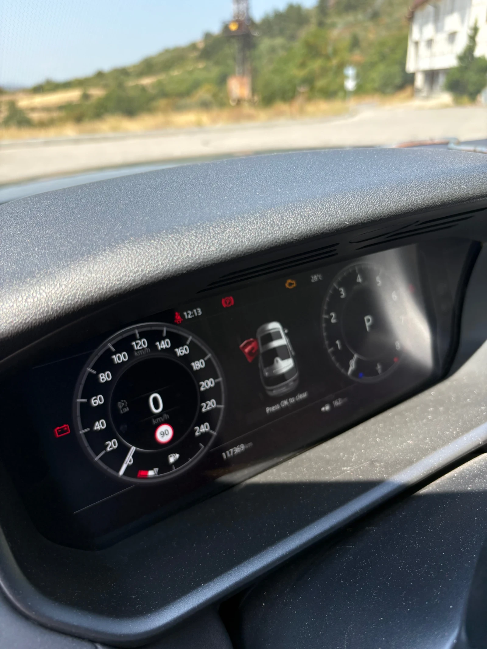 Land Rover Discovery, снимка 8 - Автомобили и джипове - 56361860
