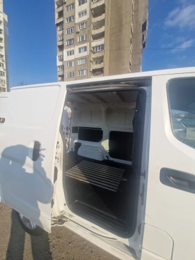 Nissan NV200, снимка 9