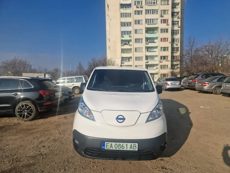 Nissan NV200, снимка 2 - Бусове и автобуси - 52928890