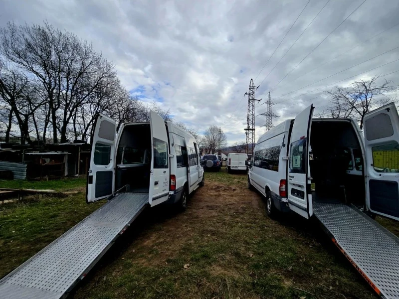 Ford Transit 2.2D 116кс 2012г Пътнически, снимка 11 - Бусове и автобуси - 53189265