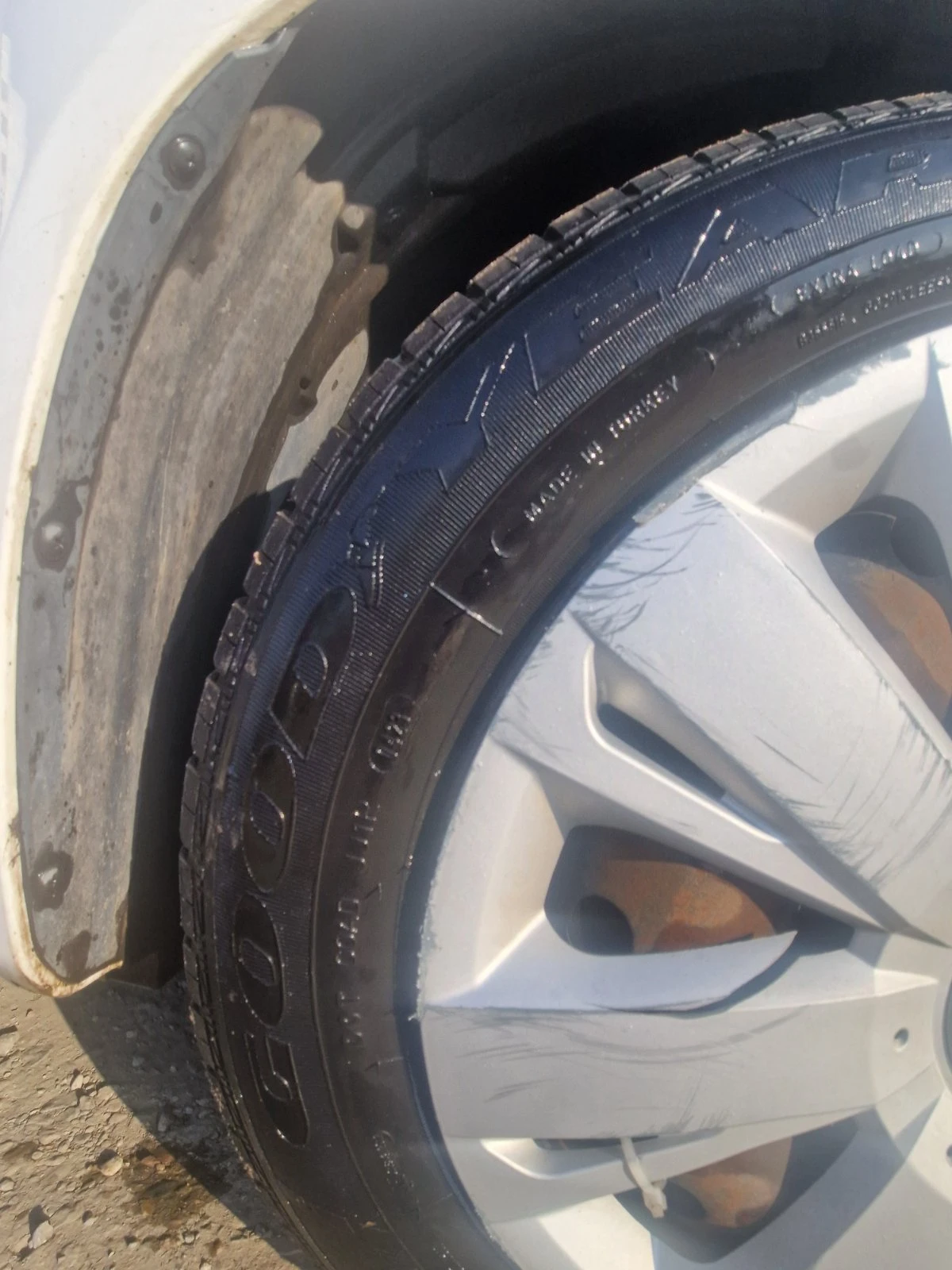 Nissan NV200  - изображение 10