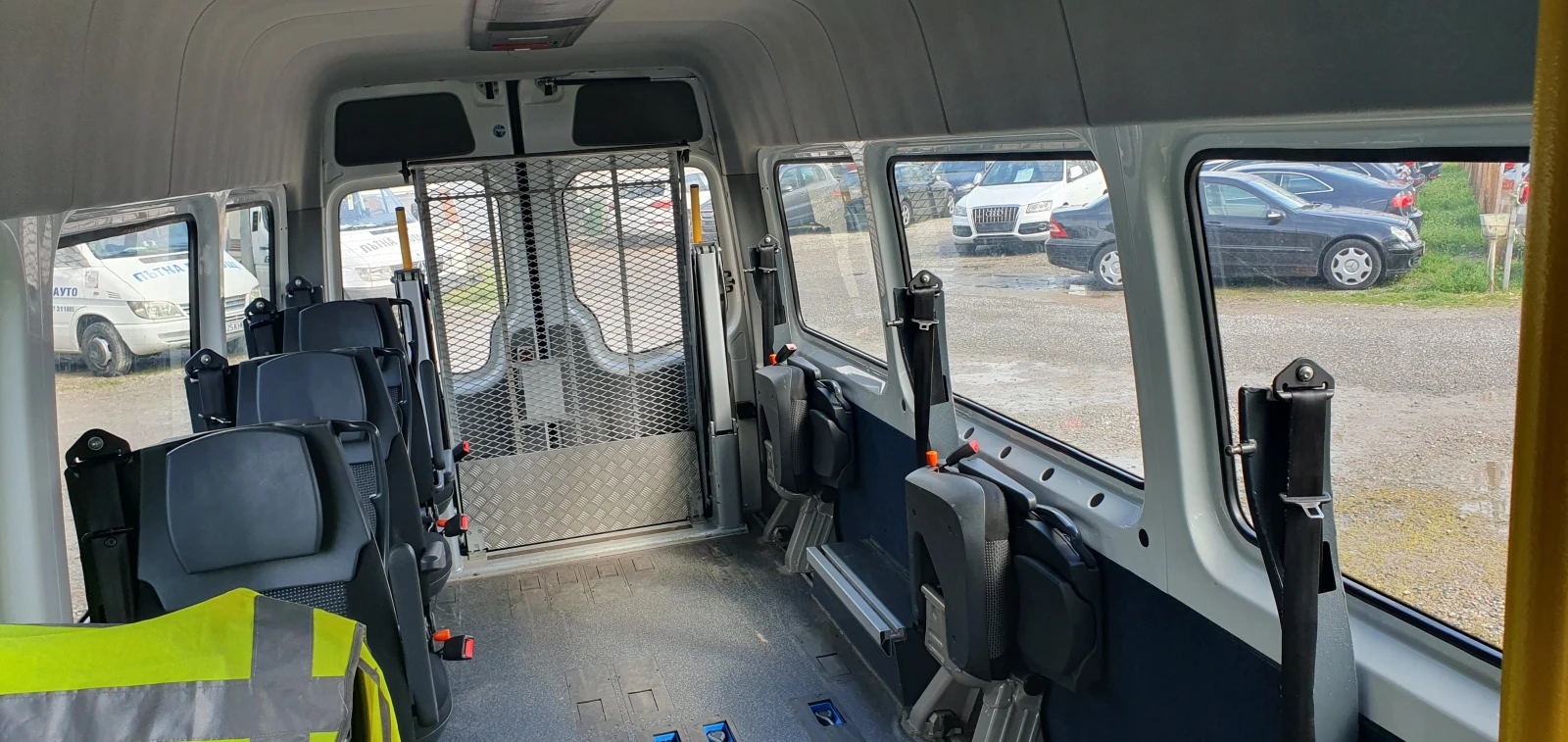 Mercedes-Benz 313, снимка 8 - Бусове и автобуси - 55731540
