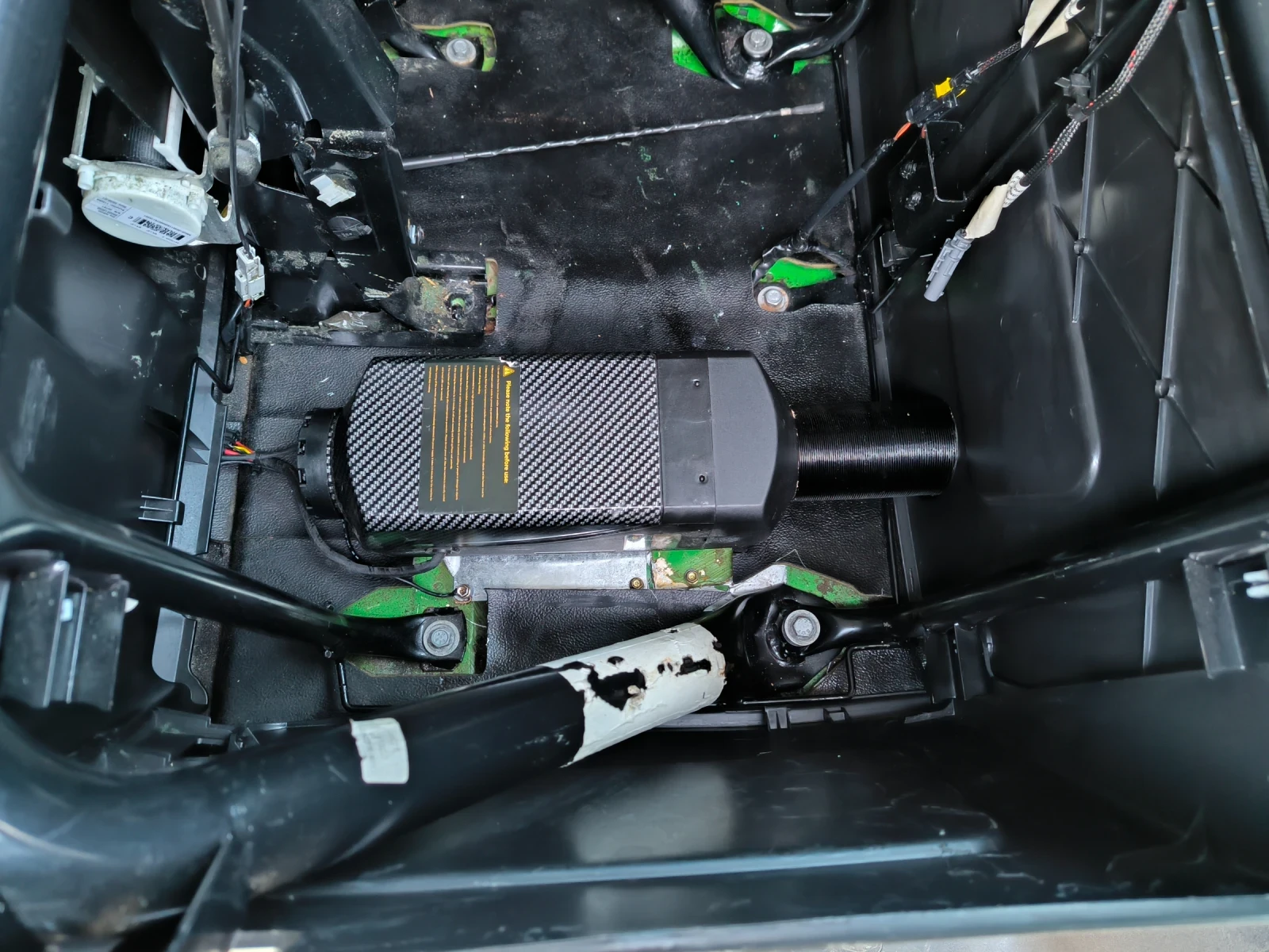 Iveco Daily 3.0 TDi  - 180к.с  - ПЪТНА ПОМОЩ -ЛУКС ШВЕЙЦАРИЯ, снимка 12 - Камиони - 54498118