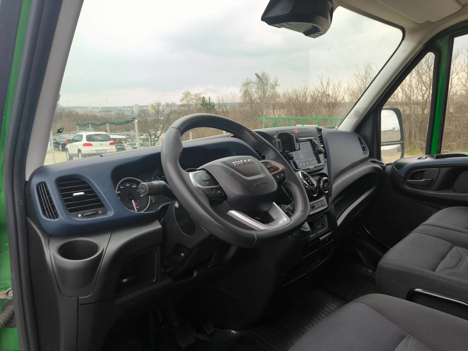 Iveco Daily 3.0 TDi  - 180к.с  - ПЪТНА ПОМОЩ -ЛУКС ШВЕЙЦАРИЯ, снимка 7 - Камиони - 54498118