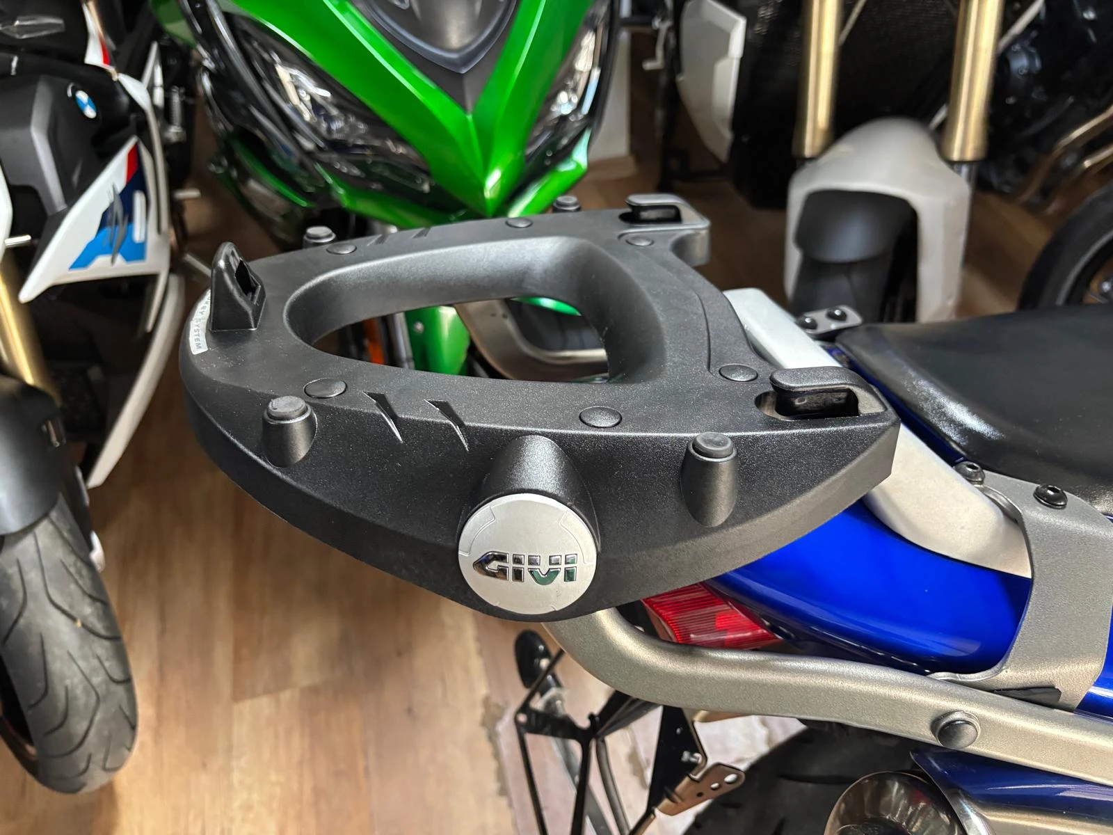 Honda Hornet 600 - изображение 7