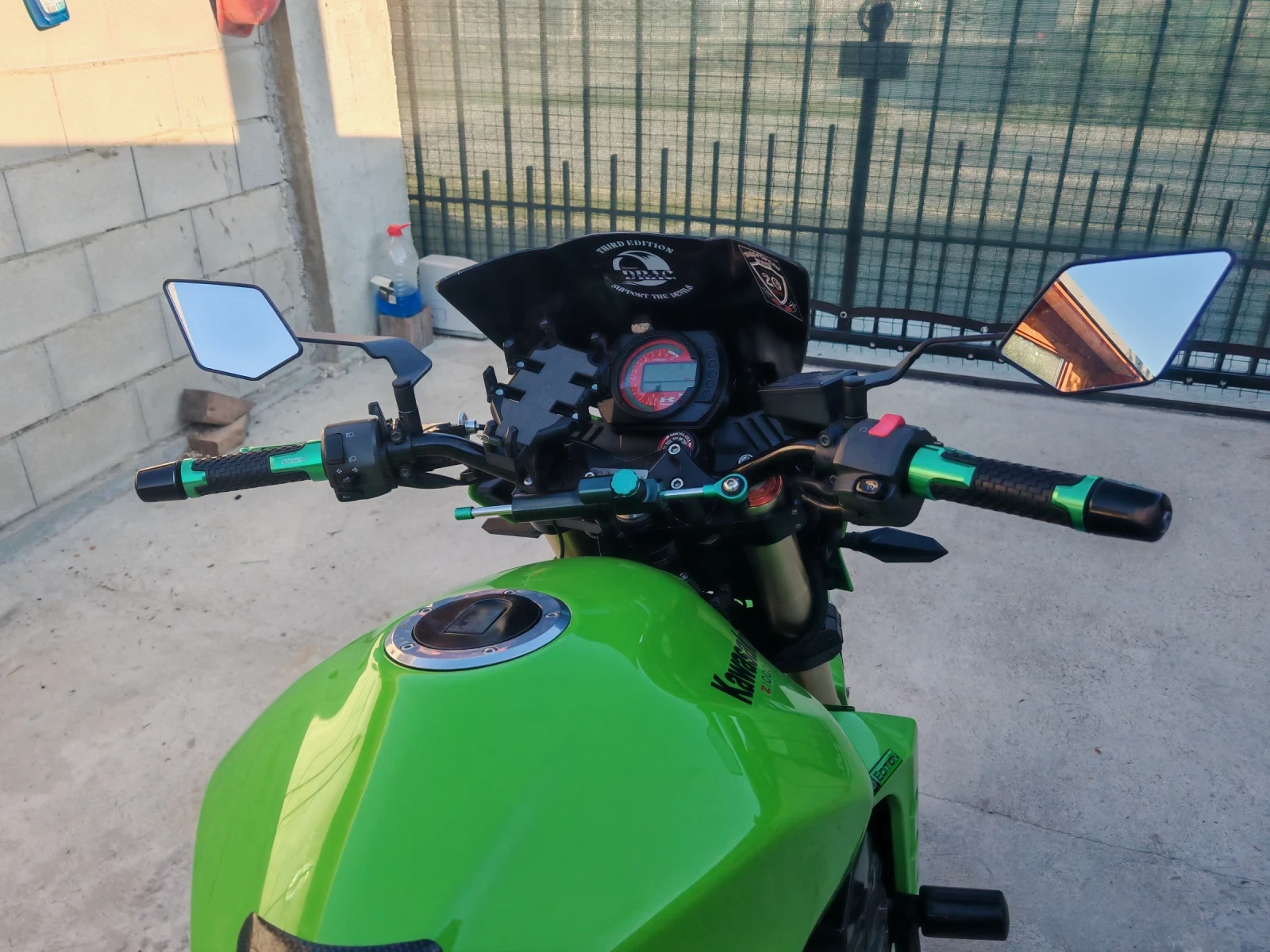 Kawasaki Z 1000, снимка 3 - Мотоциклети и мототехника - 54559056