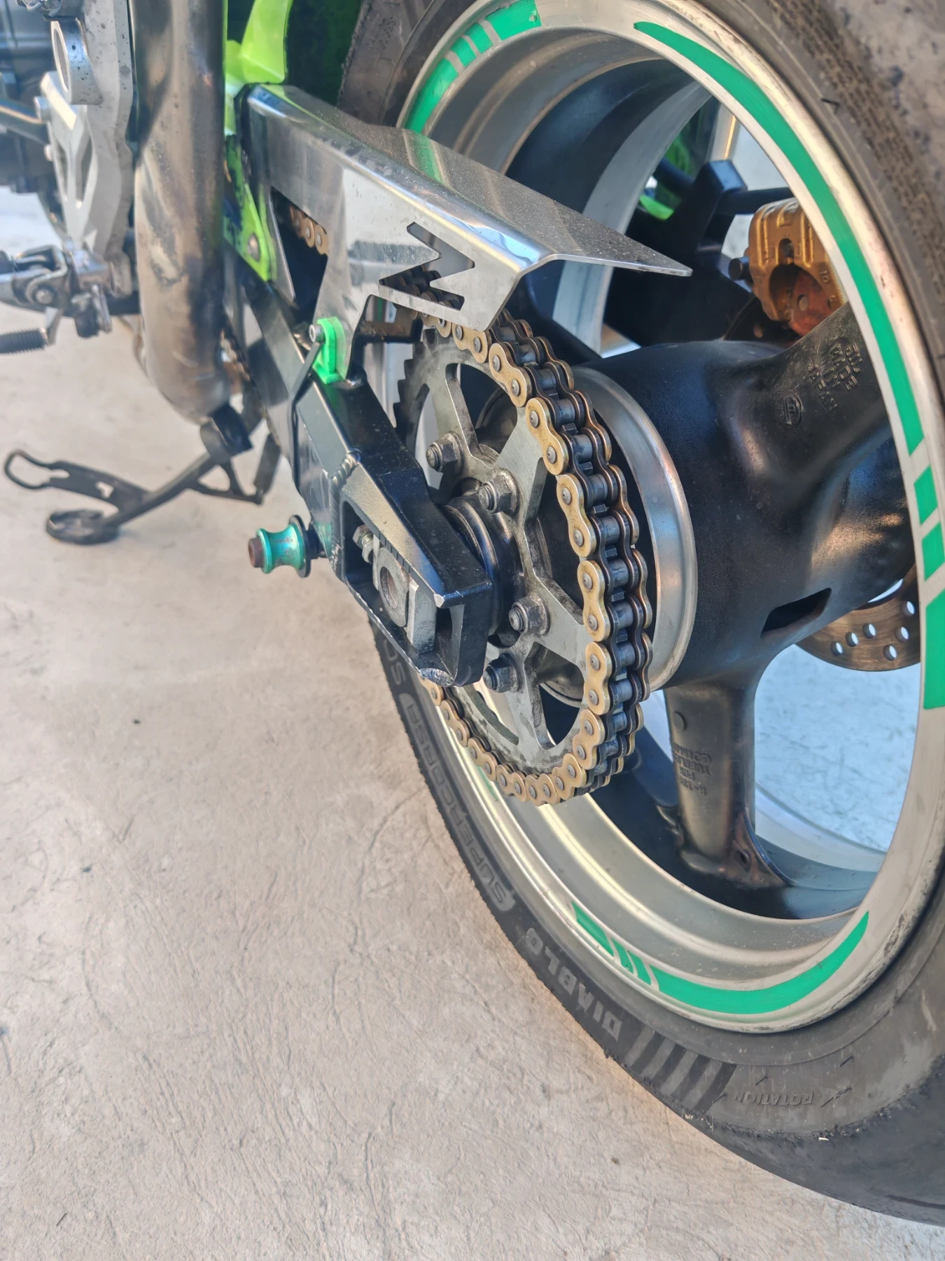 Kawasaki Z 1000, снимка 2 - Мотоциклети и мототехника - 54559056