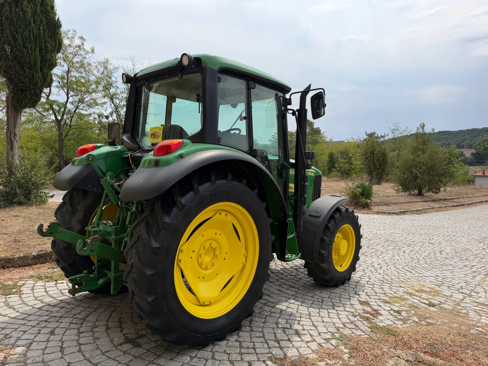 Трактор John Deere 6330 TLS POWER QUAD ЛИЗИНГ, снимка 8 - Селскостопанска техника - 55661375