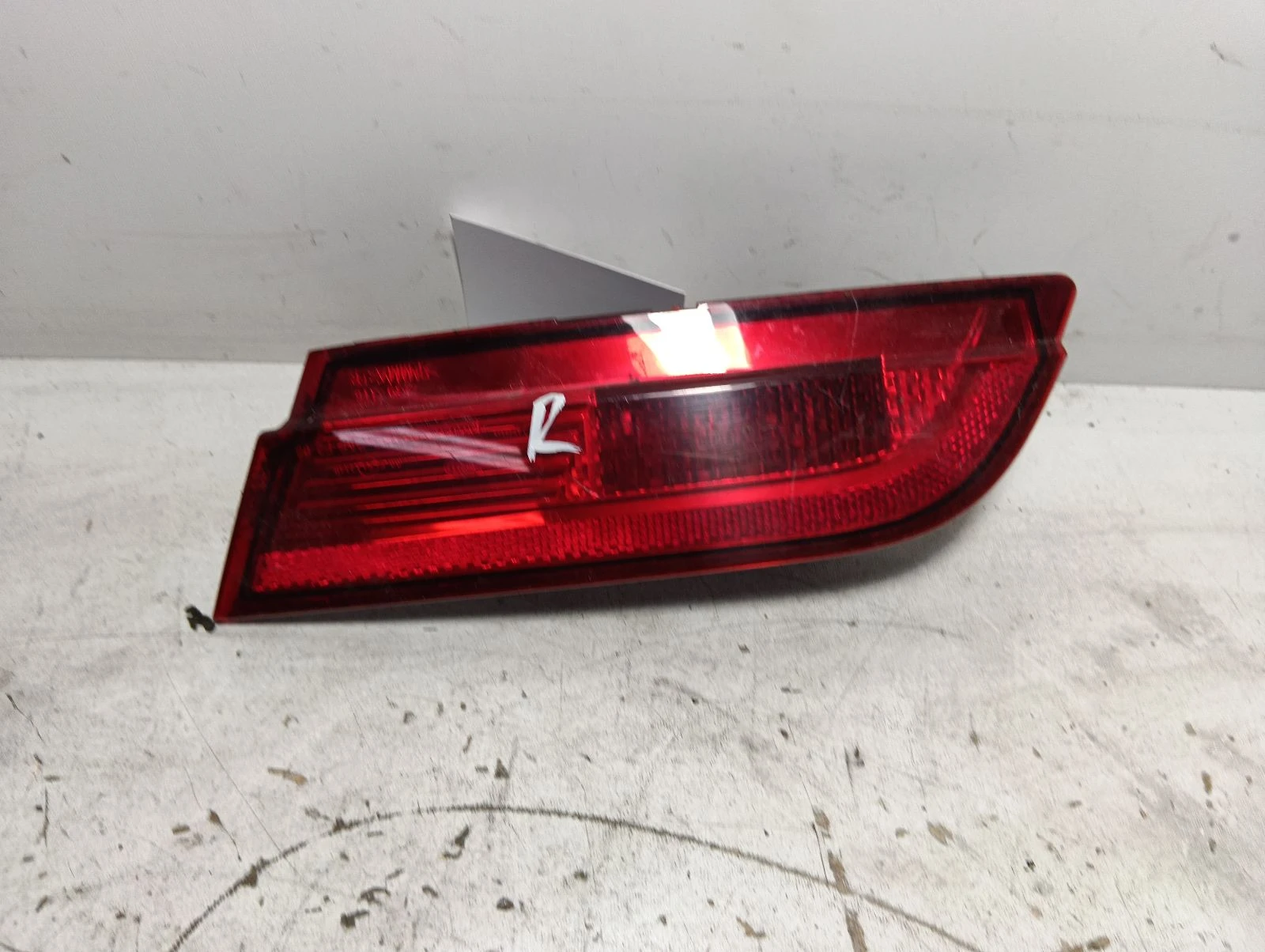 стоп десен вътрешен диоден 8X2315K272CD Jaguar XF
