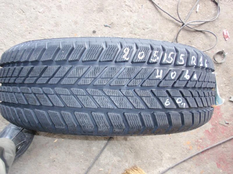 Гуми Всесезонни 205/55R16, снимка 3 - Гуми и джанти - 7318461