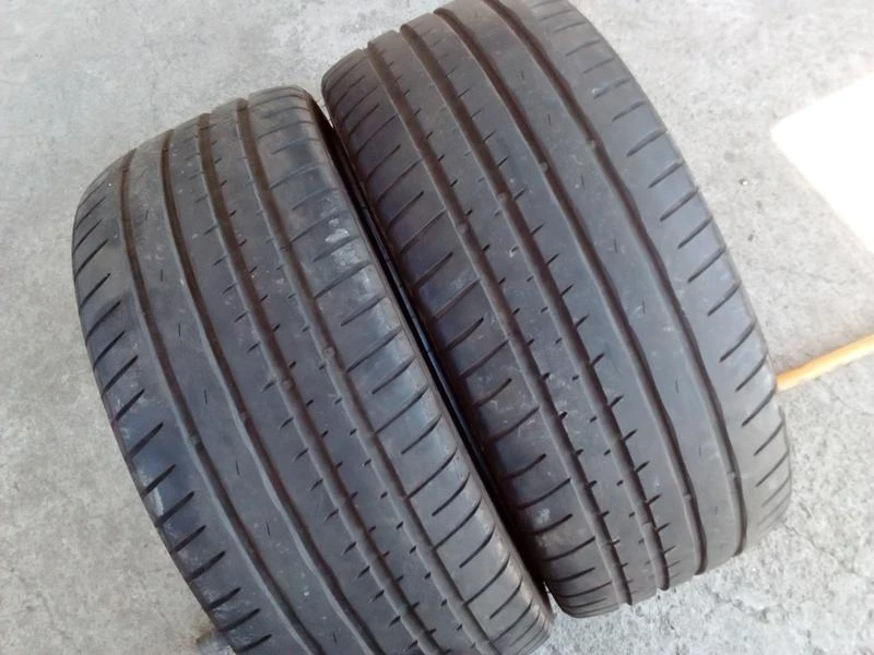 Гуми Летни 225/40R18, снимка 11 - Гуми и джанти - 18579726