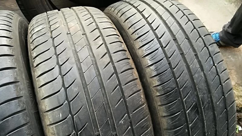 Гуми Летни 215/55R16, снимка 4 - Гуми и джанти - 25326555