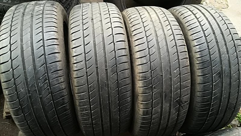 Гуми Летни 215/55R16, снимка 1 - Гуми и джанти - 25326555