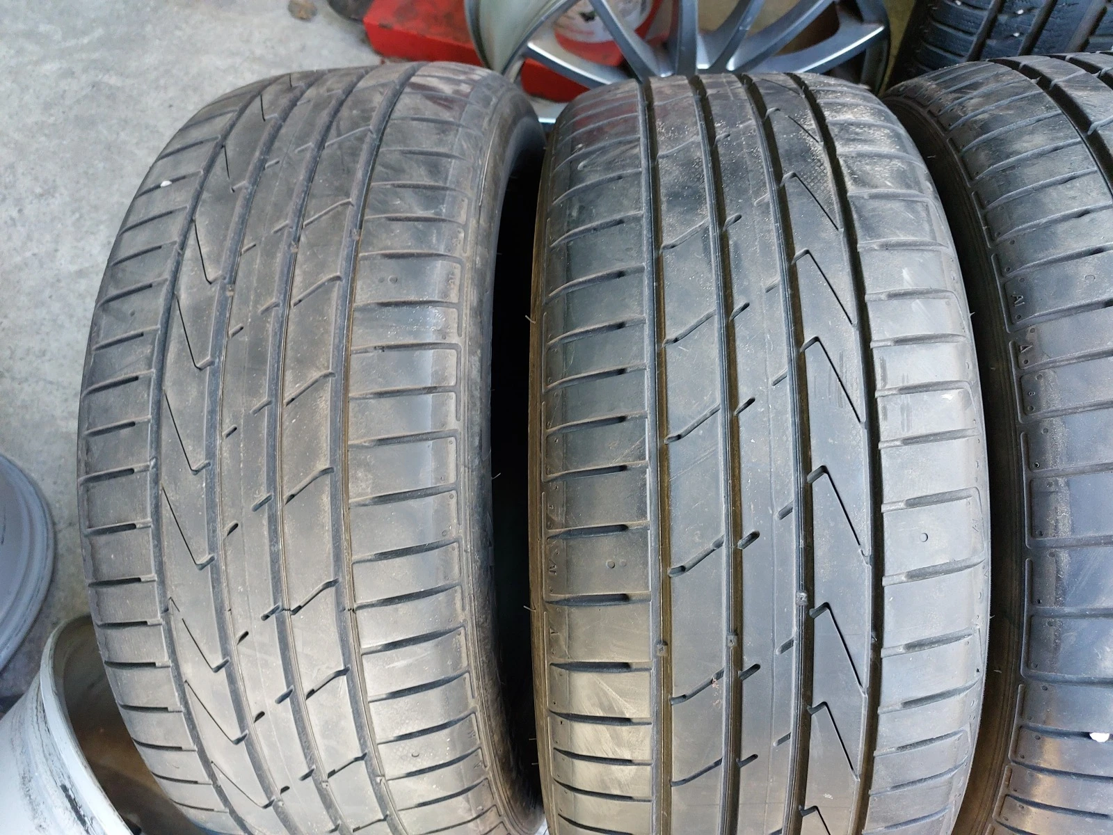 ���� 225/50R17 | Mobile.bg � ����������� 2