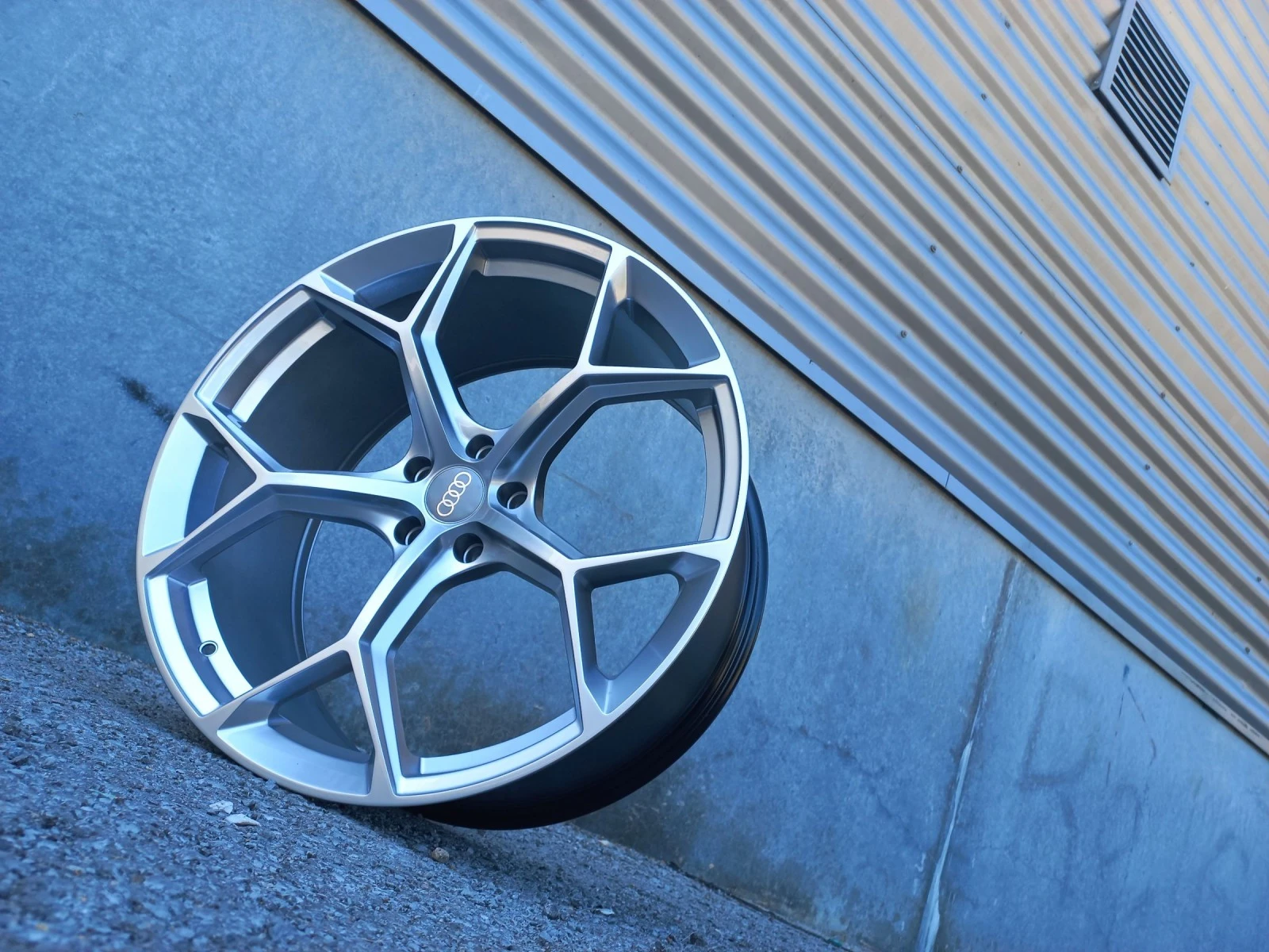   Audi | Mobile.bg   7