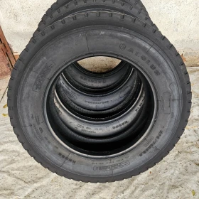 Гуми, снимка 10 - Гуми и джанти - 53448307