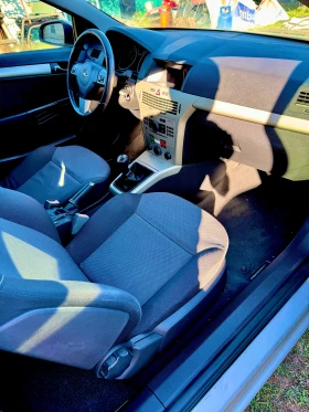 Opel Astra GTC, снимка 10
