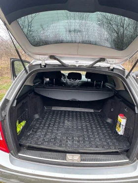 Mercedes-Benz C 220, снимка 10