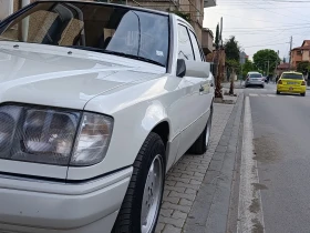 Mercedes-Benz E 200 200 D климатик!, снимка 3