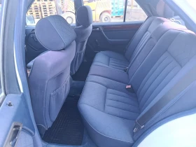 Mercedes-Benz E 200 200 D климатик!, снимка 16