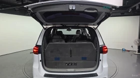 Kia Carnival * 9 МЕСТА* KEYLESS* Camera* ПОДГРЕВ* 360* , снимка 17