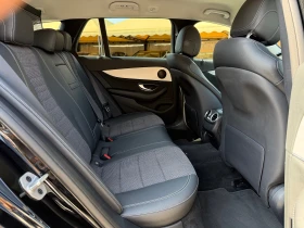 Mercedes-Benz E 220 d 4MATIC AMG LINE Premium 9G 100%РЕАЛНИ КИЛОМЕТРИ, снимка 12